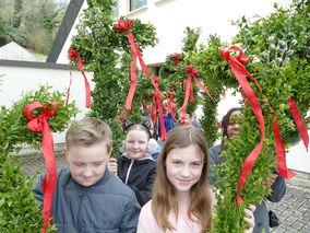 Palmsonntag in St. Crescentius - Beginn der Heiligen Woche (© Karl-Franz Thiede)